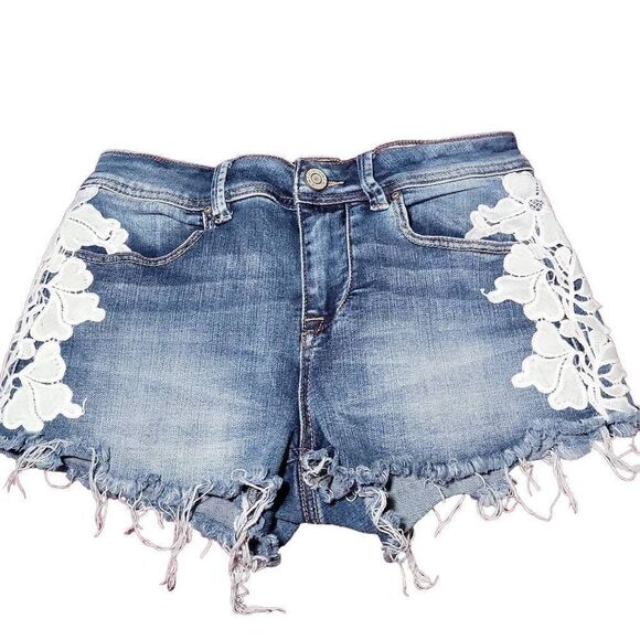 Indigo Rein jean short distressed - Picture 6 of 9